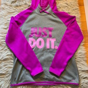 Women’s Nike Hooded Sweatshirt